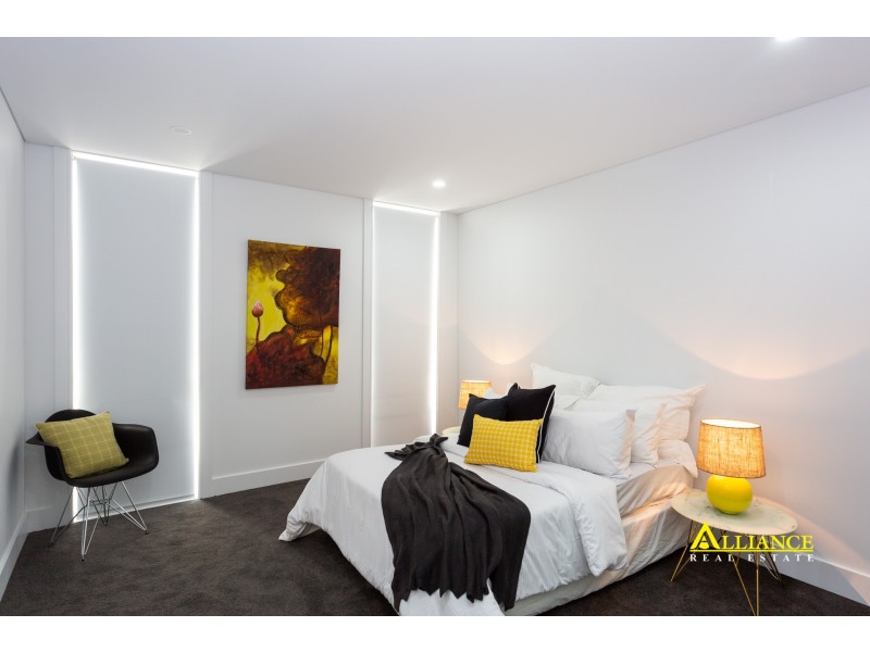 49 Burbank Avenue, East Hills NSW 2213