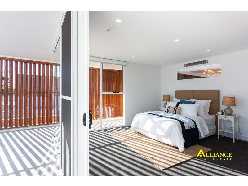 49 Burbank Avenue, East Hills NSW 2213