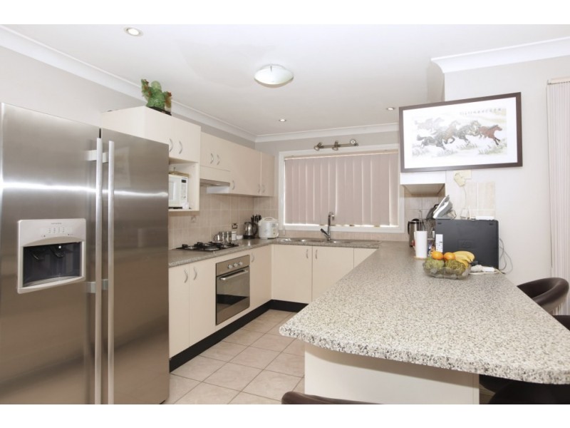 2/18A Abbott Avenue, Sefton NSW 2162