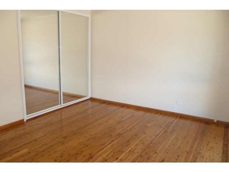 43 Monie Avenue, East Hills NSW 2213