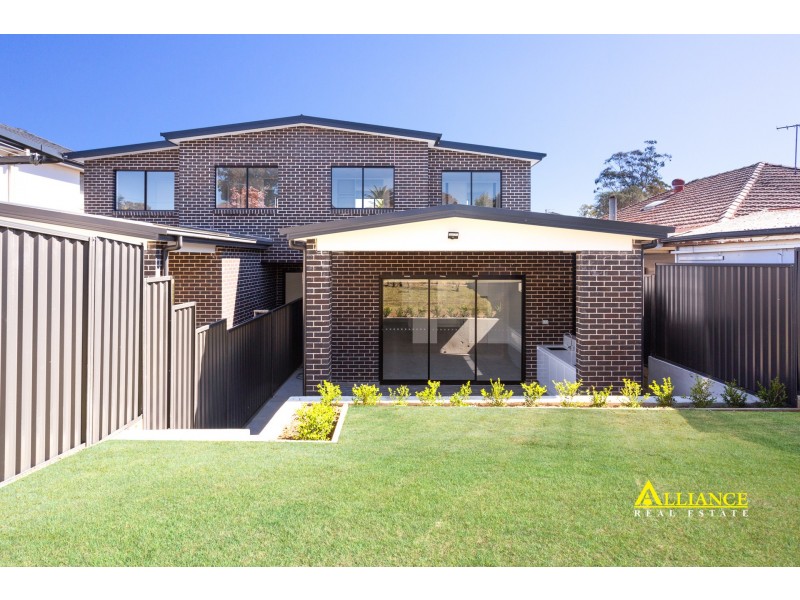 8A Austin Boulevard, Picnic Point NSW 2213