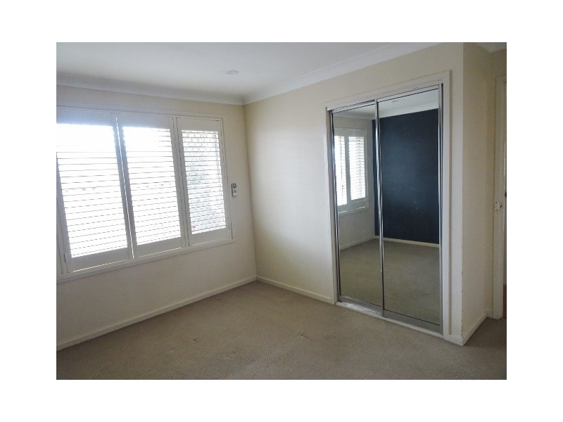 13 Glasgow Street, St Andrews NSW 2566