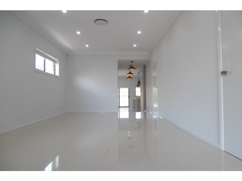 10A Kenneth Avenue, Panania NSW 2213