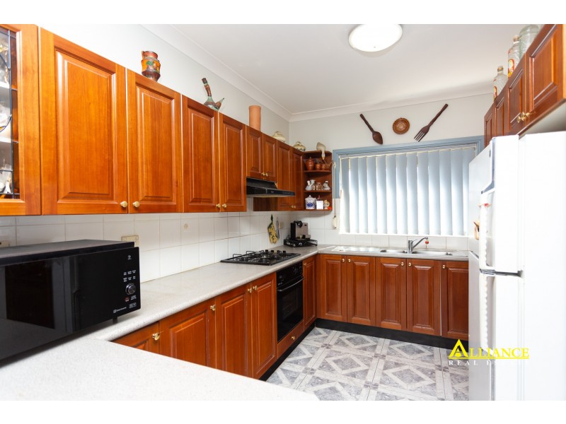 1/15 Panorama Parade, Panania NSW 2213