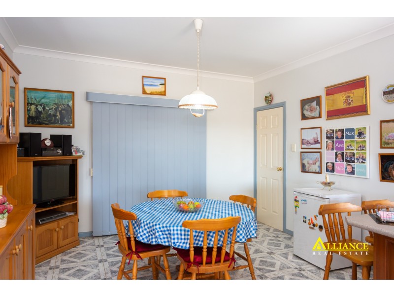 1/15 Panorama Parade, Panania NSW 2213