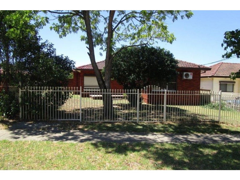 21 Lucas Road, East Hills NSW 2213