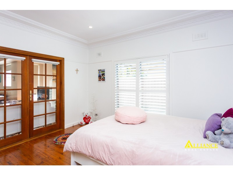 40 Malvern Street, Panania NSW 2213