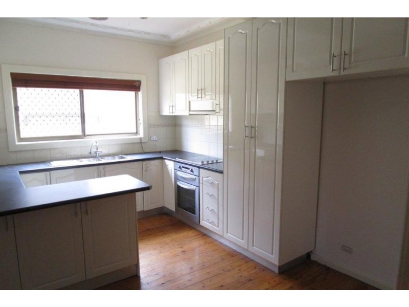 142 Lambeth Street, Panania NSW 2213