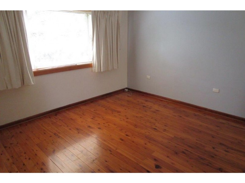 142 Lambeth Street, Panania NSW 2213