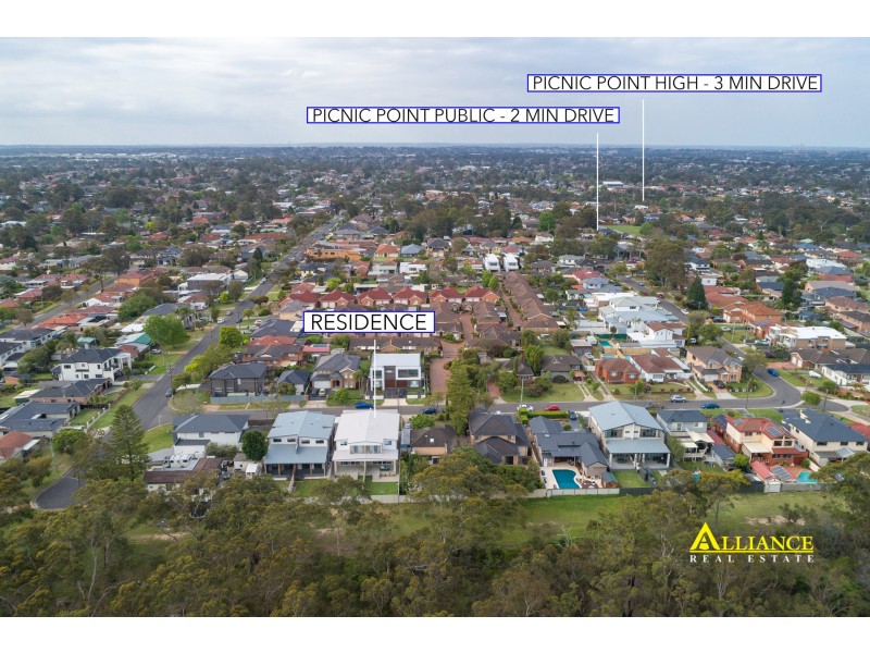 43 Parkview Avenue, Picnic Point NSW 2213