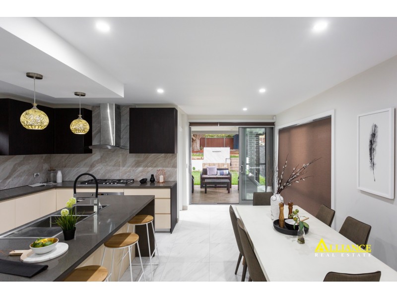 10A Fewtrell Avenue, Revesby Heights NSW 2212