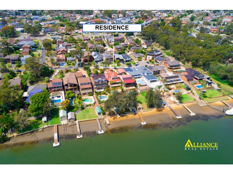 81 Burbank Avenue, Picnic Point NSW 2213