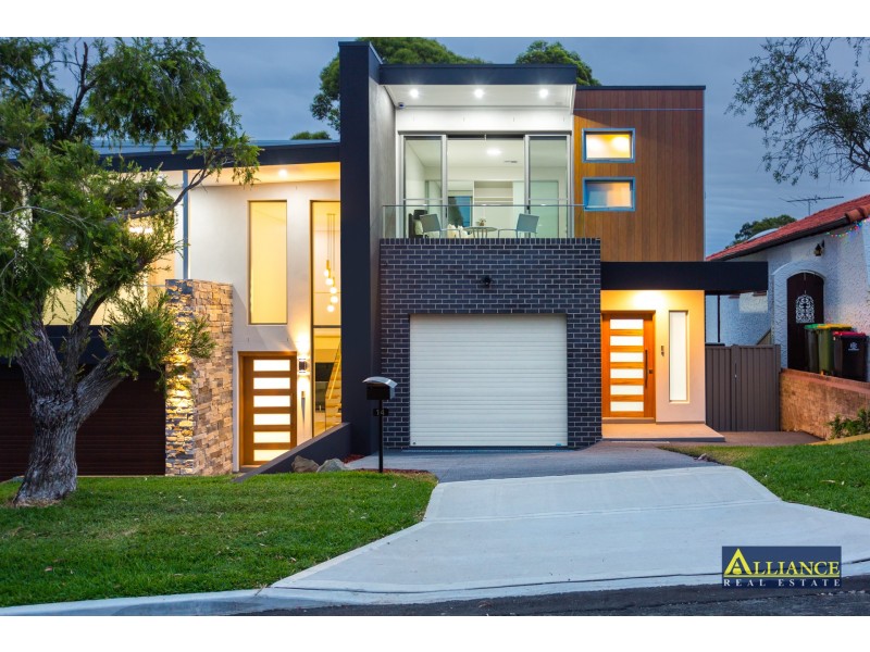 14 Karen Avenue, Picnic Point NSW 2213