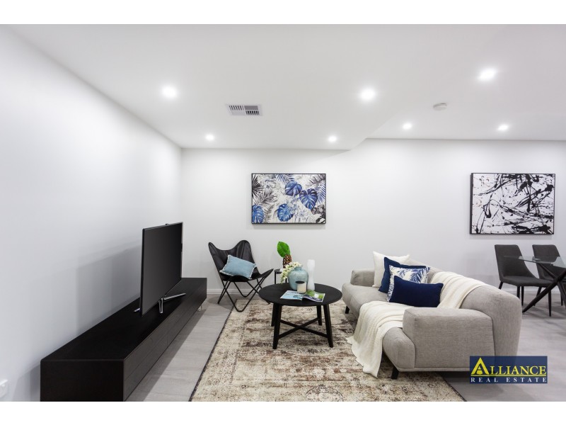 14 Karen Avenue, Picnic Point NSW 2213