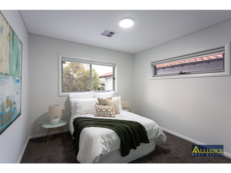 14 Karen Avenue, Picnic Point NSW 2213