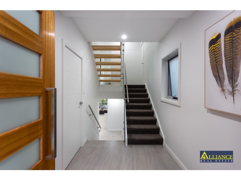 14 Karen Avenue, Picnic Point NSW 2213