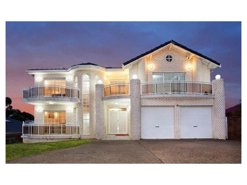 5 Palmer Close, Illawong NSW 2234