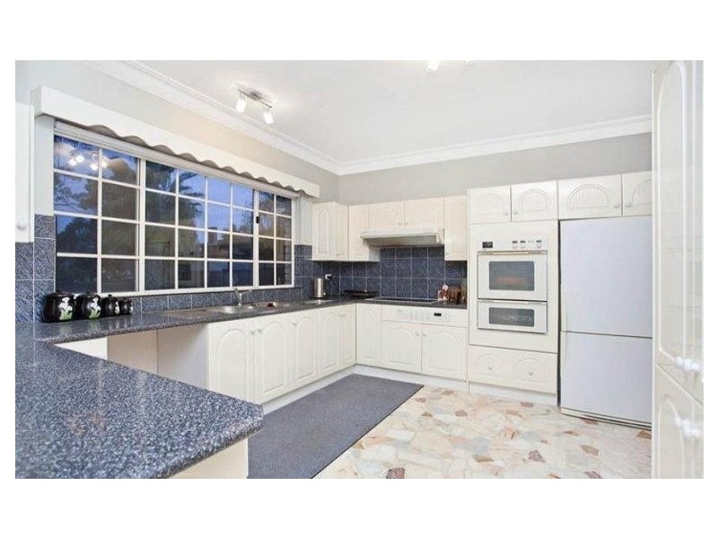 5 Palmer Close, Illawong NSW 2234