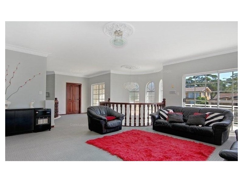 5 Palmer Close, Illawong NSW 2234