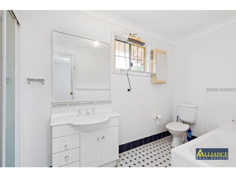 1/118 Rossmore Street, Punchbowl NSW 2196