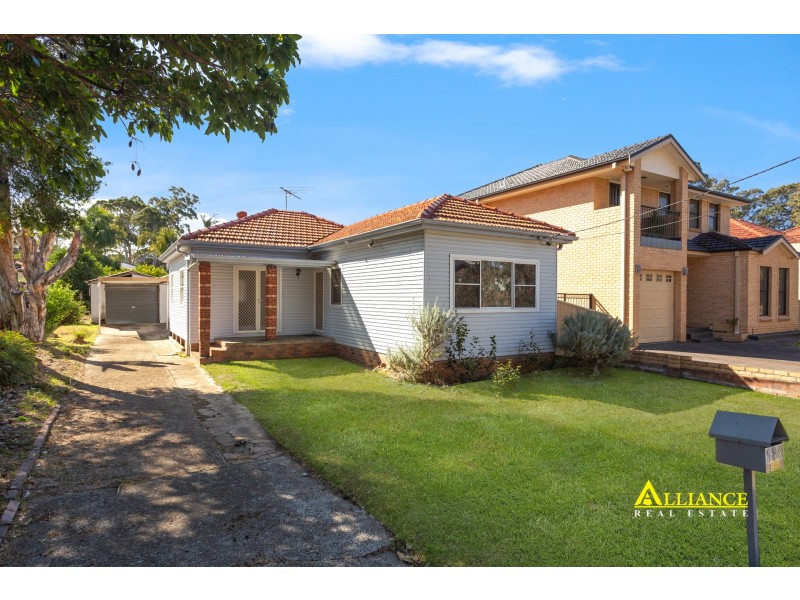 136 Tompson Road, Panania NSW 2213