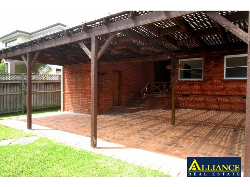 5 Oberon Street, Blakehurst NSW 2221