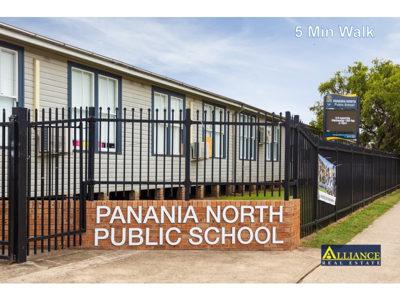 20 Mae Crescent, Panania NSW 2213