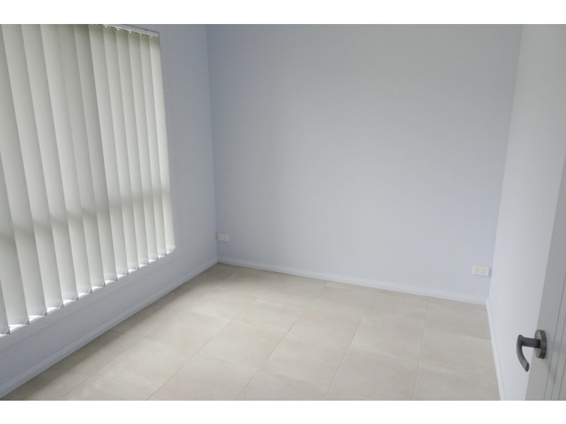 27 Arnold Lane, Panania NSW 2213