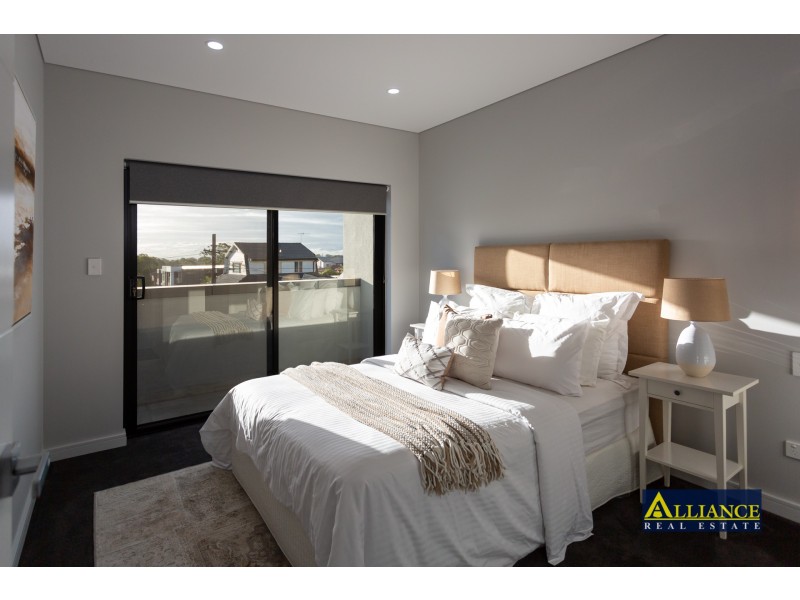 48 Gowlland Parade, Panania NSW 2213