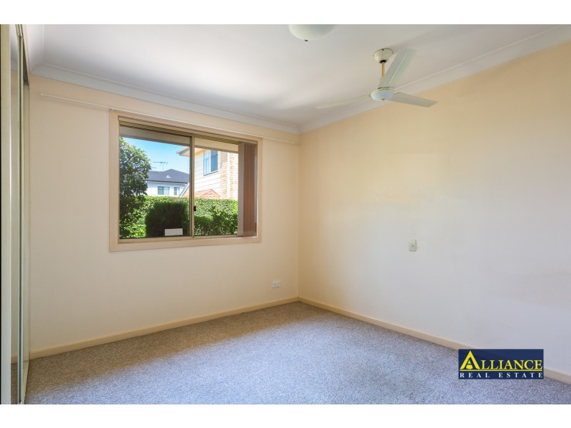 3/6-8 Lehn Road, East Hills NSW 2213