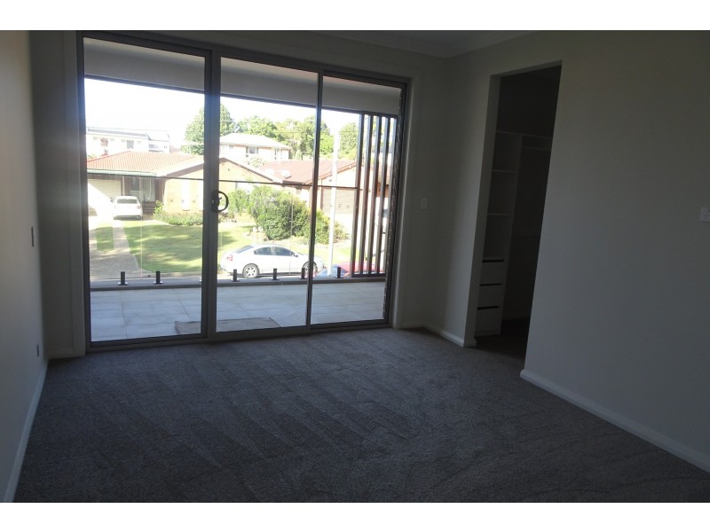 14 Eynham Road, Milperra NSW 2214