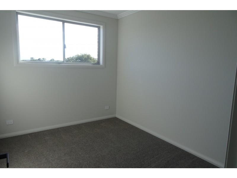 14 Eynham Road, Milperra NSW 2214