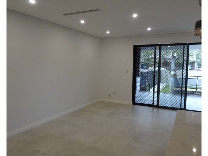 34 Laundess Avenue, Panania NSW 2213