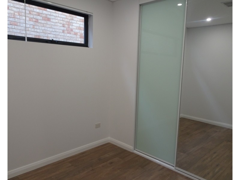 34 Laundess Avenue, Panania NSW 2213
