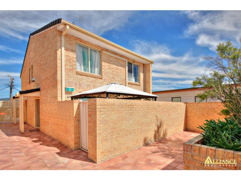 2/134 Tower Street, Panania NSW 2213