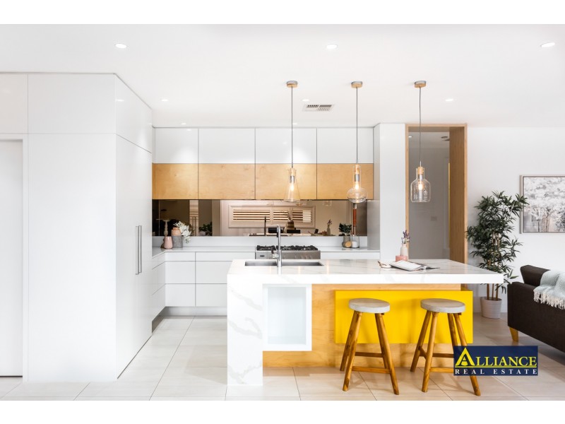 52 Schulten Street, Moorebank NSW 2170