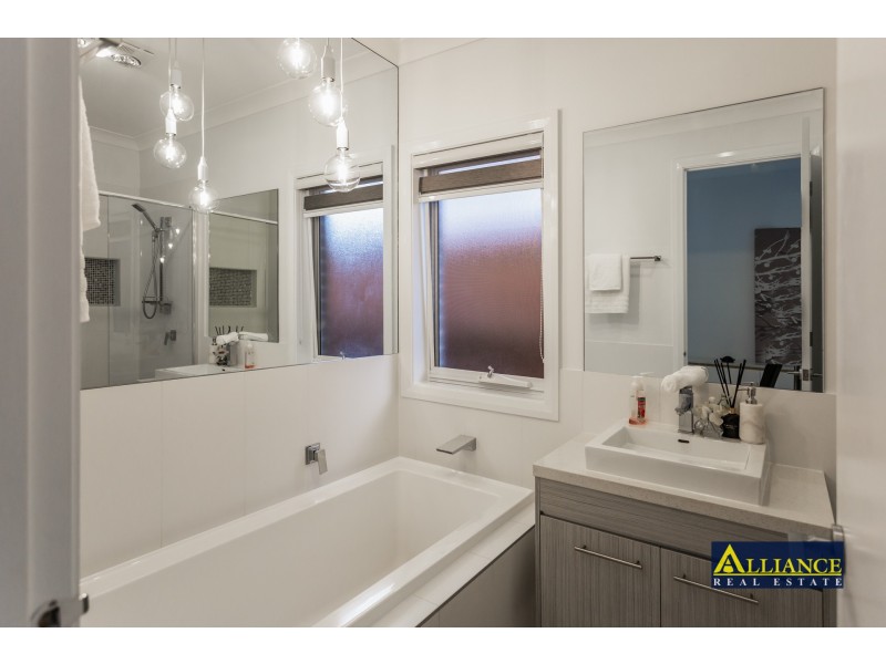 52 Schulten Street, Moorebank NSW 2170