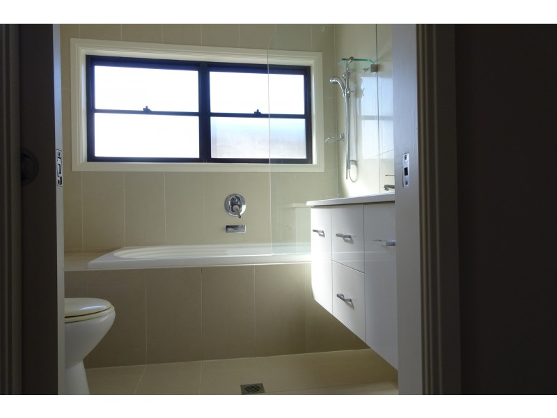 855B Henry Lawson Drive, Picnic Point NSW 2213