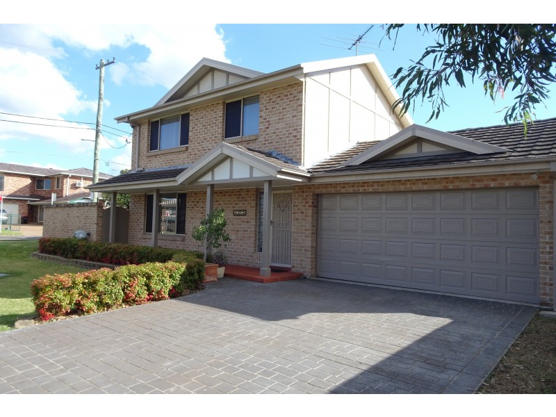 3/58 Kennedy Street, Picnic Point NSW 2213