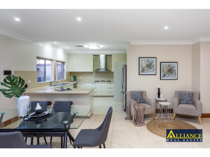 89 Ramsay Road, Picnic Point NSW 2213