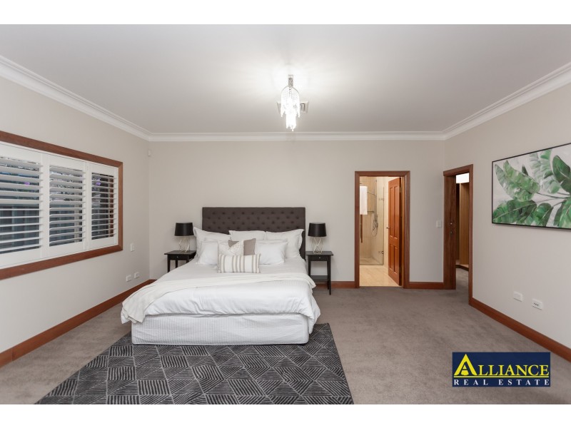 89 Ramsay Road, Picnic Point NSW 2213