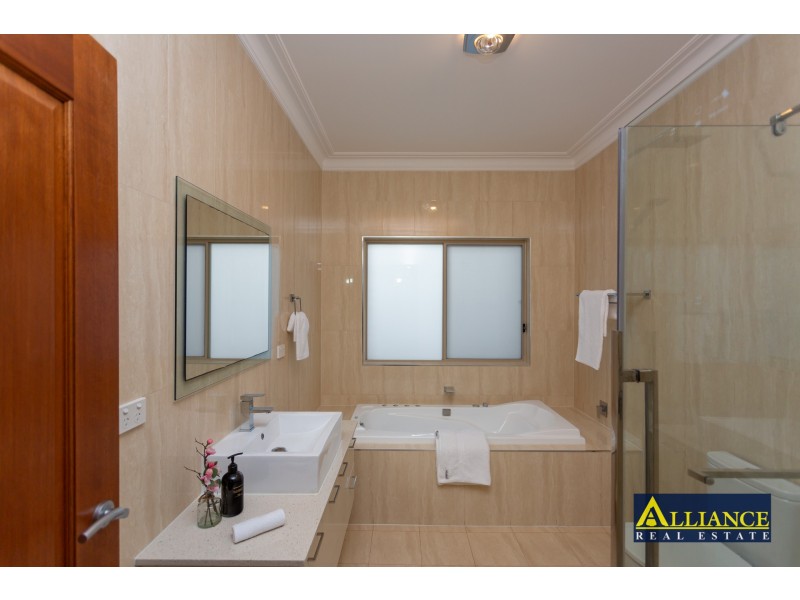 89 Ramsay Road, Picnic Point NSW 2213