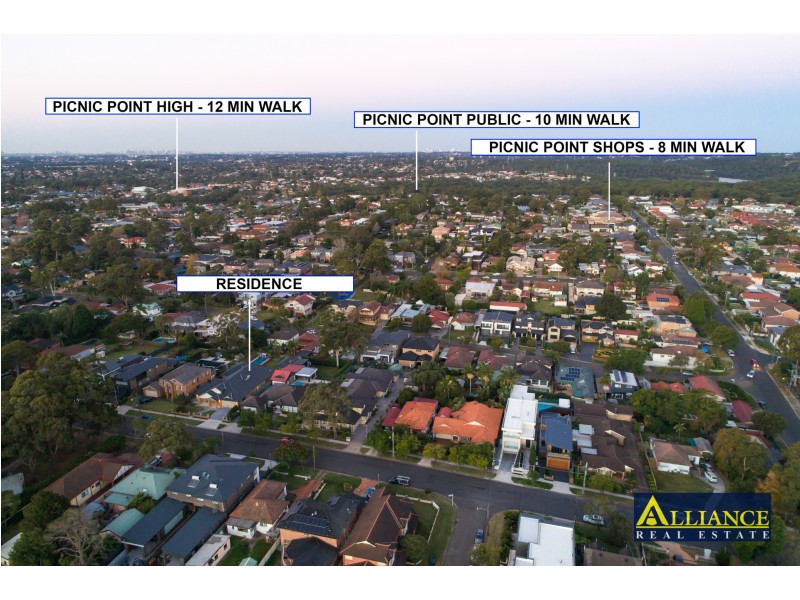 89 Ramsay Road, Picnic Point NSW 2213