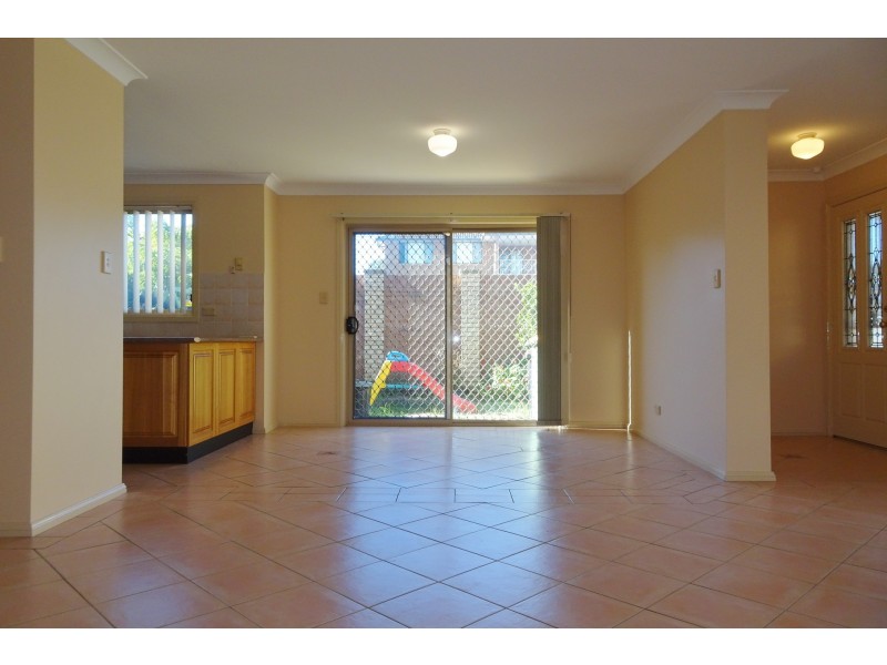 2/82-86 Sherwood Street, Revesby NSW 2212