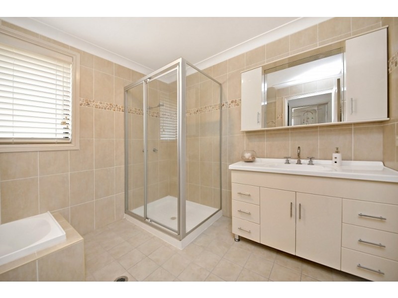 23a Eileen Street, Picnic Point NSW 2213