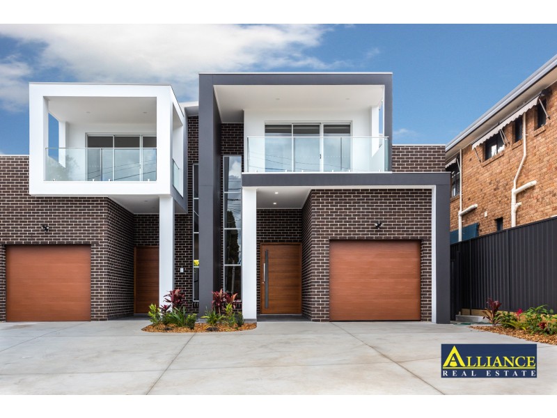 813A Henry Lawson Drive, Picnic Point NSW 2213