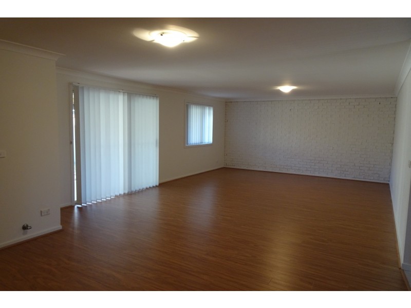 3/6-8 Lehn Road, East Hills NSW 2213