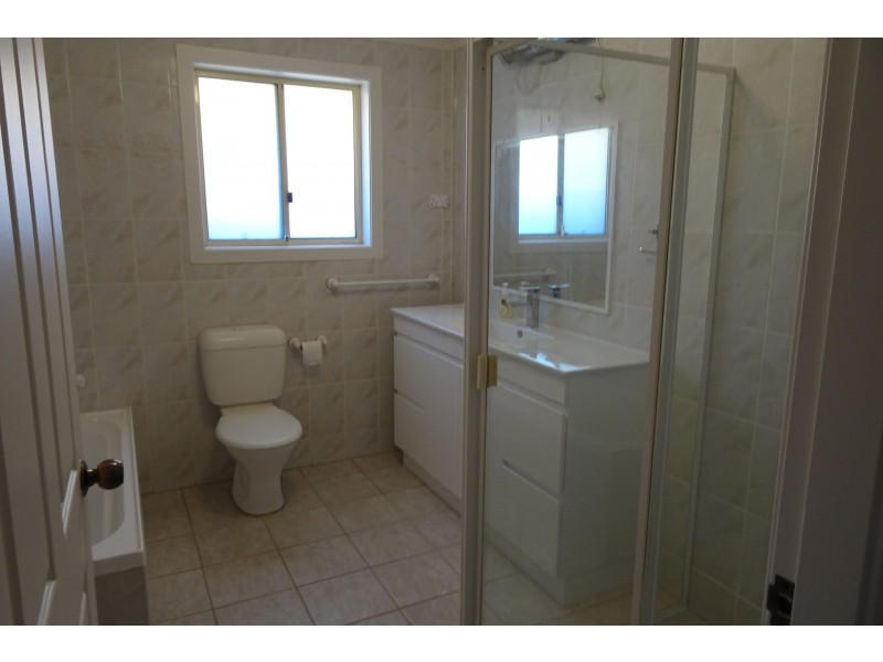 3/6-8 Lehn Road, East Hills NSW 2213