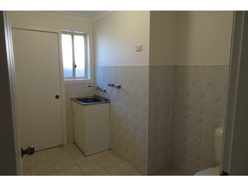 3/6-8 Lehn Road, East Hills NSW 2213