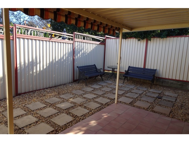 3/6-8 Lehn Road, East Hills NSW 2213